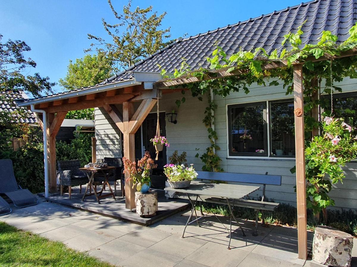 Villa Woubrugge Logies Extérieur photo